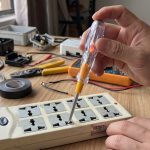 1803-1 voltage tester
